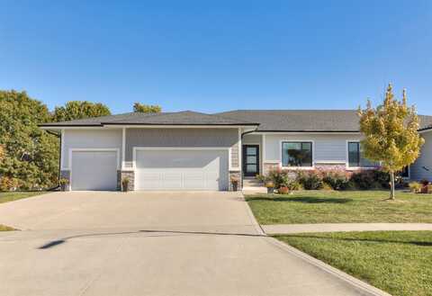 2341 Scenic Valley Drive, West Des Moines, IA 50265