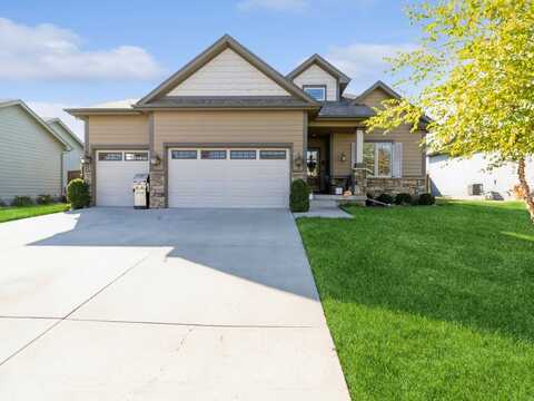 780 NE Bowman Drive, Waukee, IA 50263