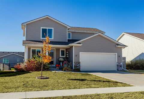 818 NE Meadow Landing Drive, Ankeny, IA 50021