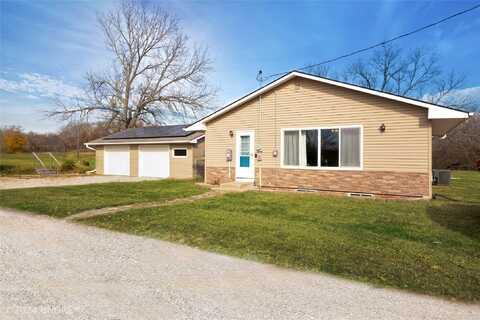 8291 Geneva Street, Indianola, IA 50125