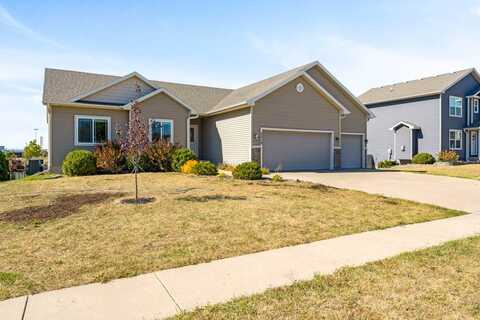 2512 NW Chapel Drive, Ankeny, IA 50023