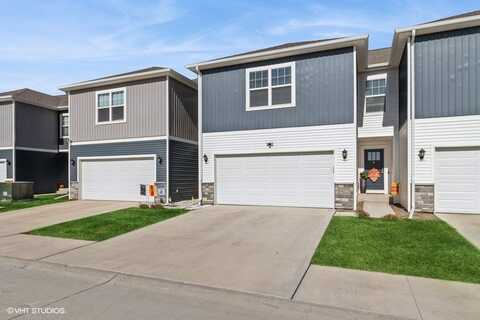 14225 Walnut Meadows Drive, Urbandale, IA 50323