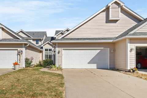 6004 Terrace Drive, Johnston, IA 50131