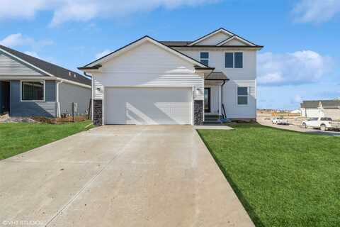 3013 Lund Street, Norwalk, IA 50211
