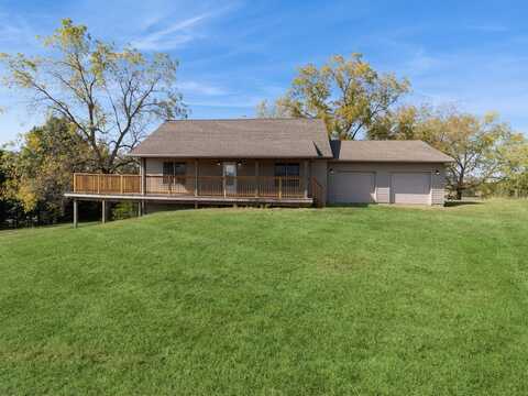 111 East Street, Searsboro, IA 50242