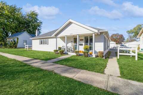 203 4th Street SE, Altoona, IA 50009