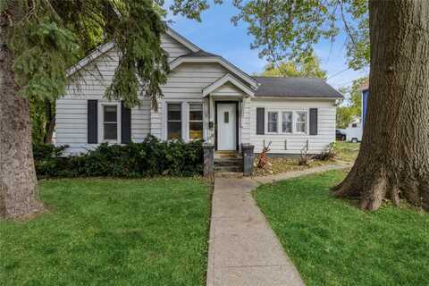 2409 SE 8th Street, Des Moines, IA 50315