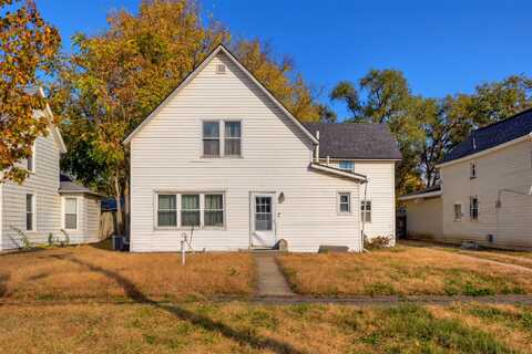 2516 Dean Avenue, Des Moines, IA 50317