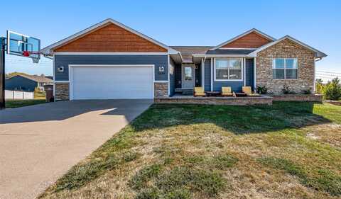 5379 Destiny Drive, Pleasant Hill, IA 50327