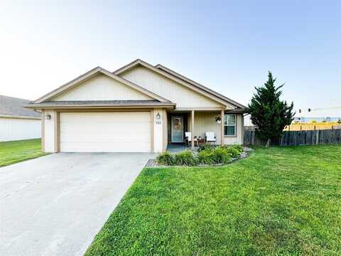 700 33rd Street SW, Bondurant, IA 50035