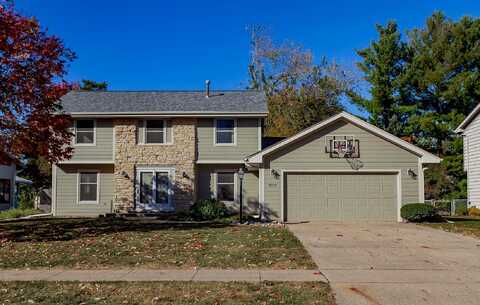 4304 74th Street, Urbandale, IA 50322