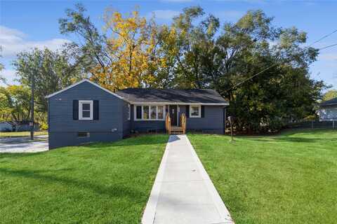 3910 SE 8th Street, Des Moines, IA 50315