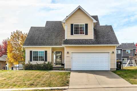 1407 Maple Drive, Adel, IA 50003