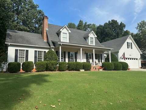 2607 Foxmore Circle, DALTON, GA 30721