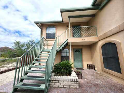 121 Rockwell Unit C, Del Rio, TX 78840