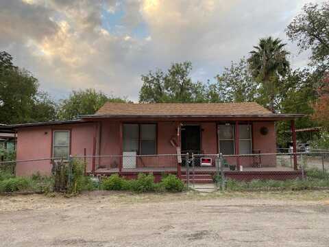 310 ESQUIVEL, Del Rio, TX 78840