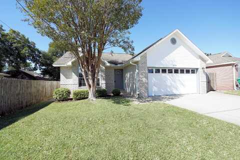 454 West Park Drive, Mary Esther, FL 32569