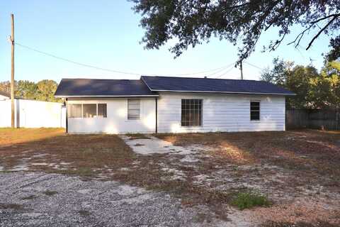 302 Edgewater Drive, Crestview, FL 32536