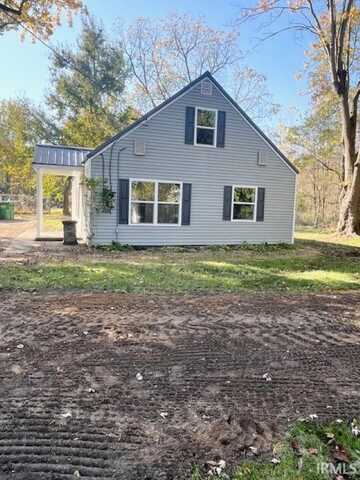 20244 State Line Road, South Bend, IN 46637