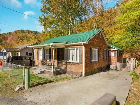 5358 KY HWY 476, Bulan, KY 41722