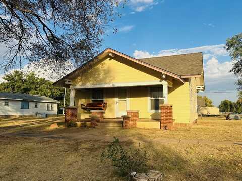 203 N Maine St, Hunter, OK 74640