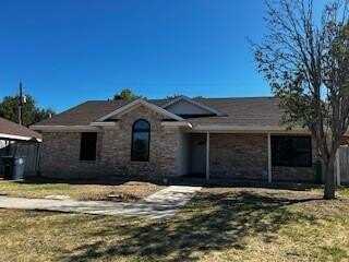 1426 Timber Valley Dr., Eagle Pass, TX 78852