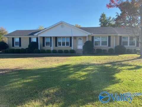 33 Sandra Lane, Athens, AL 35611