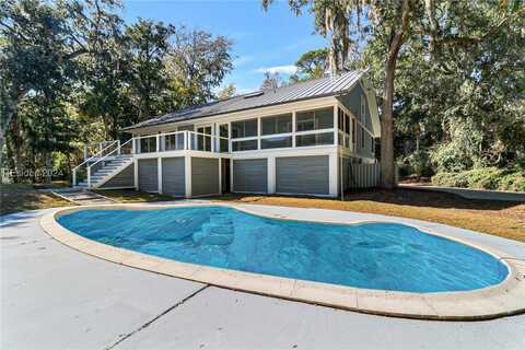 10 Hunt Club Court, Hilton Head Island, SC 29928