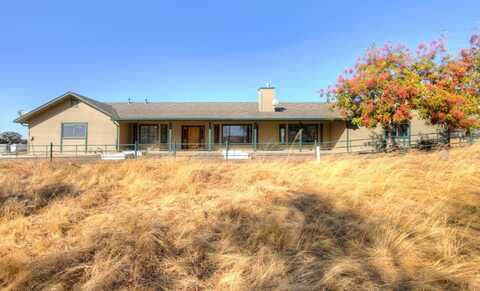 19580 Watts Valley Road, Sanger, CA 93657