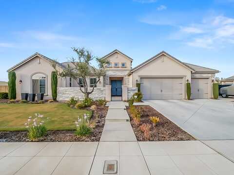 3319 Teague Avenue, Clovis, CA 93619