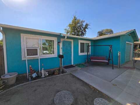 4044 Lyell Avenue E, Fresno, CA 93702