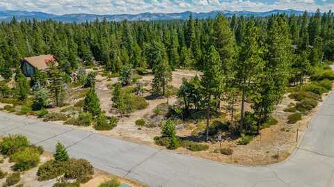 15 Fawn Lily Lane, Shaver Lake, CA 93664