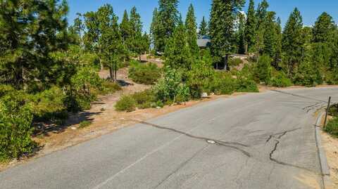 3738 Fawn Lily Lane, Shaver Lake, CA 93664