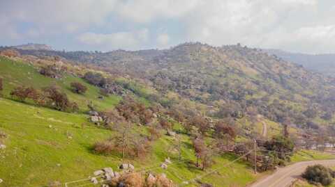 38938 Pepperweed Road, Yokuts Valley, CA 93675