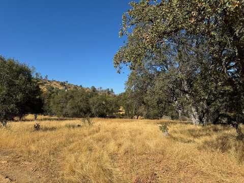 1 Bear Valley Rd., Mariposa, CA 95338