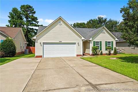 427 Derby Lane, Hope Mills, NC 28348