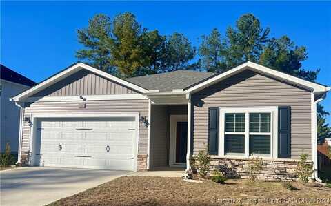 335 E Seventh Avenue, Raeford, NC 28376