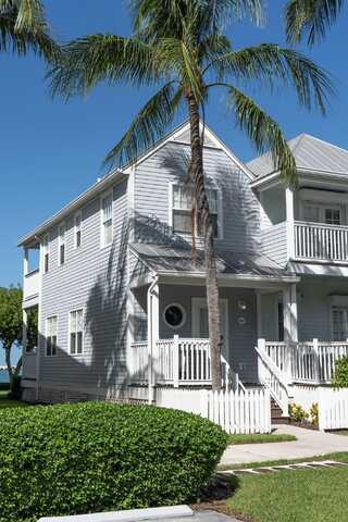 5067 Sunset Village Drive, Duck Key, FL 33050