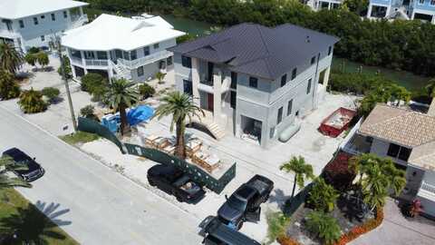 230 15 Circle, Key Colony, FL 33051