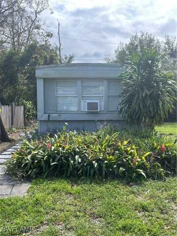 275 Ellis Street, North Fort Myers, FL 33903