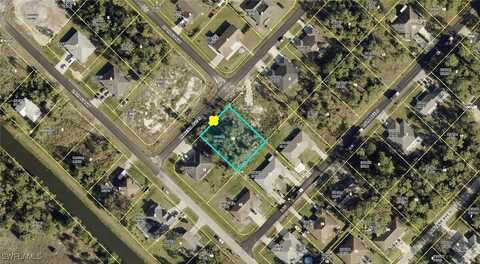 2701-2703 Matena Avenue S, Lehigh Acres, FL 33973