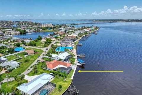 1608 Edith Esplanade, Cape Coral, FL 33904