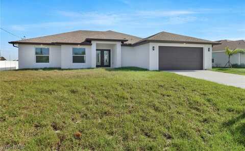 381 Paulcrest Avenue, Lehigh Acres, FL 33974