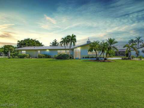 1751 Coral Way, North Fort Myers, FL 33917