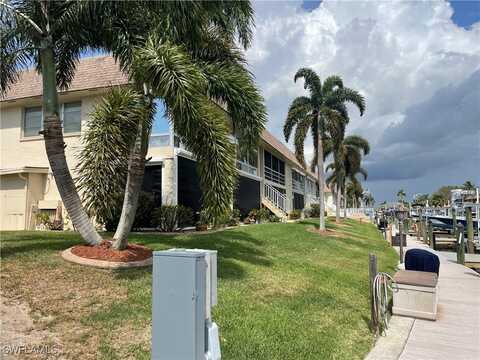 1730 Sandy Circle, Cape Coral, FL 33904