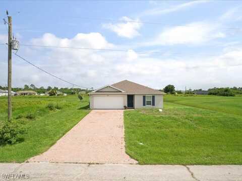 7031 Burma Circle, Labelle, FL 33935