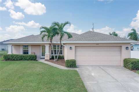 3812 SW 8th Place, Cape Coral, FL 33914