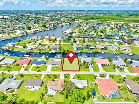 2227 SE 27th Terrace, Cape Coral, FL 33904