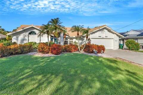 2822 SE 22nd Place, Cape Coral, FL 33904