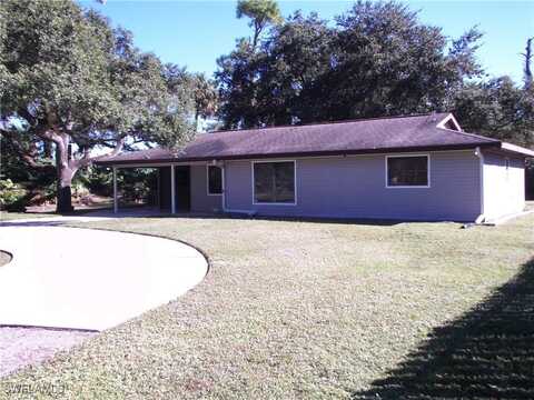 2320 Monroe Avenue, Alva, FL 33920